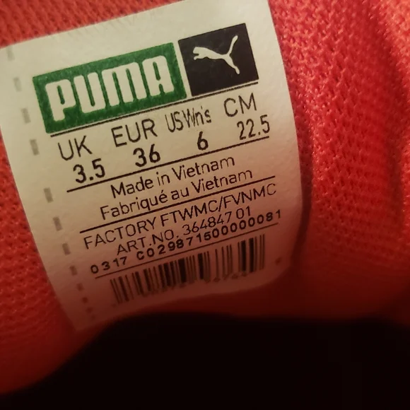 Platform Puma Sneakers - Picture 8 of 8